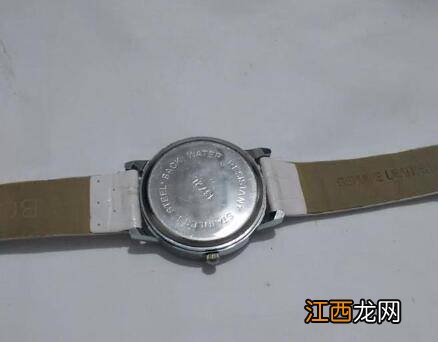 手表怎么换电池