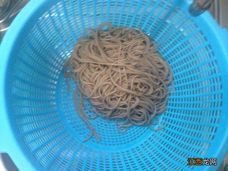荞麦冷面怎么做