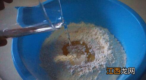 油条用什么面粉做比较好