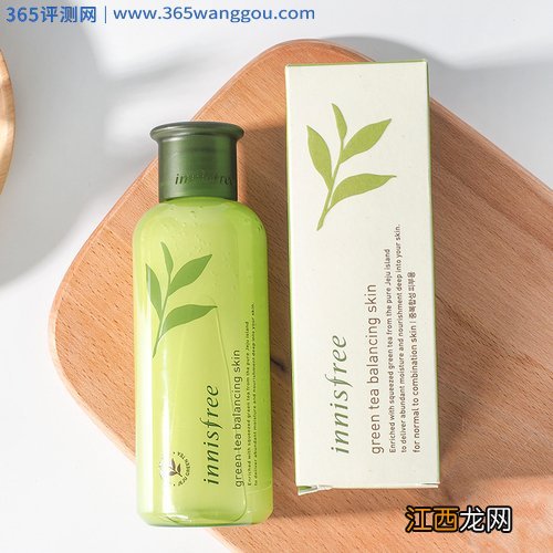 Innisfree品牌旗下产品主打来自济州岛的天然植物成分