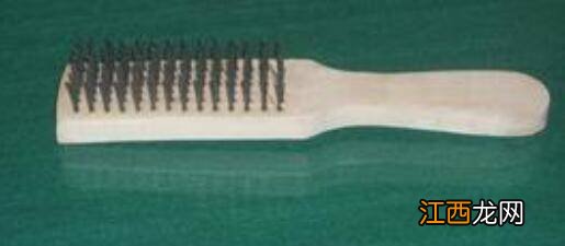 如何清理细密的漏勺