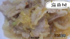 最近爱吃的菜——五花肉酸菜炖粉条