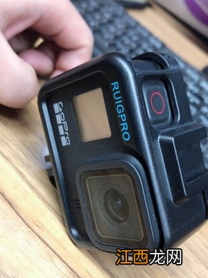 带来更为清晰的拍摄效果同时可拍摄超广角的画面