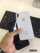 iphonex买银色还是深空灰？iphonex银色和深空灰图赏对比