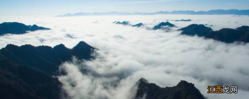 下雨山上有雾什么原因