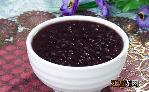 黑米粥有哪些功效与作用？黑米粥养胃吗？
