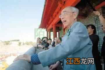 “北京史巨擘”102岁侯仁之养生秘诀:5种方法,乐享年华