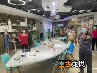 科学养老 桂园街道鹿丹村社区长青老龄大学开设健康养生课堂