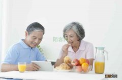 69岁老夫妻，饮食养生20年，身体健康不生病，学学他们每天怎么吃