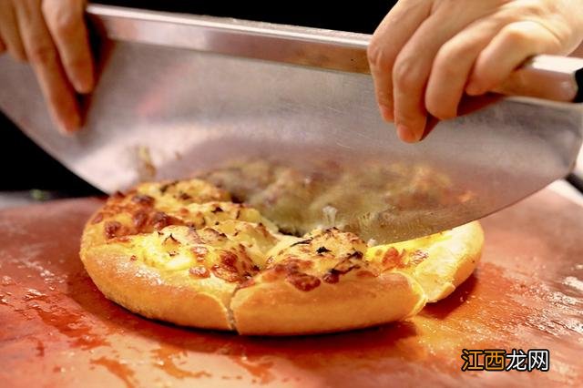 必胜客什么好吃一些？必胜客什么披萨好吃，学会，轻松又简单