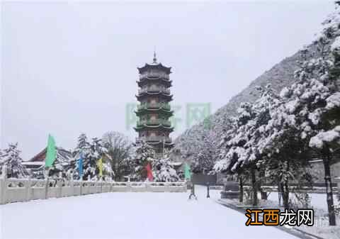 北京冬日玩乐指南,滑雪、温泉、赏景、采摘一网打尽!