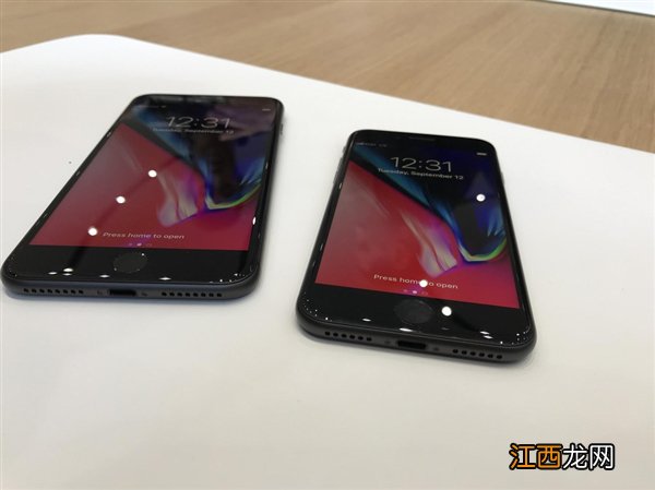 iPhone8开箱图赏：高颜值+高设计