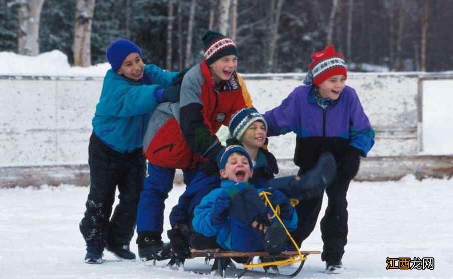 放下你的保温杯和枸杞，冬季儿童养生应该这样做！