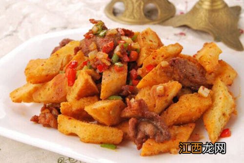 新疆烤馕的正确吃法图解