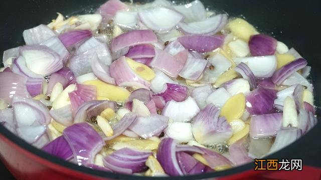 什么鱼做火锅好吃又简单?什么鱼适合做火锅,看完文章就一目了然了!