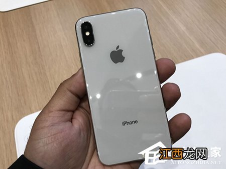 苹果8颜色对比 iphone8最好看的颜色