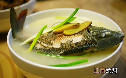 孕妇吃西瓜注意 尽量选靠瓜皮部分