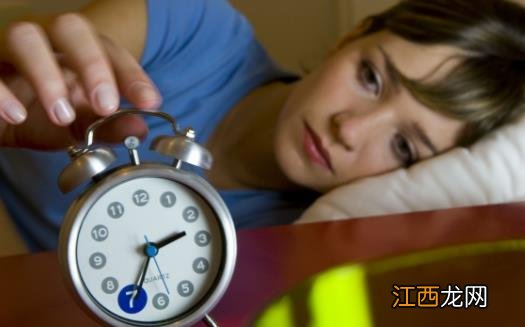 头发干枯是气血不足 试试这些改善身体状况