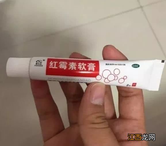 开塞露妙用睡前涂脸，一夜色素淡化还美白