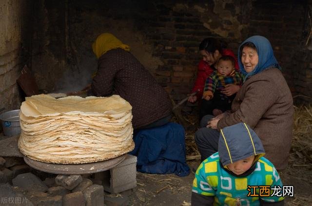 高粱面粉是什么色的？高粱面粉什么颜色最正宗，这篇文章说明白了