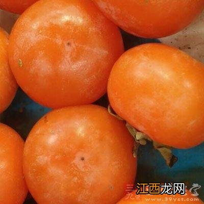 秋季干燥吃什么润肺润喉？秋季润肺最佳方法，此文已帮助很多人