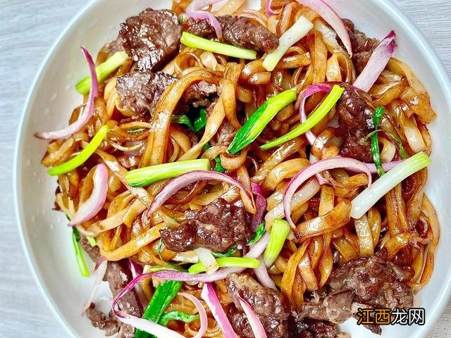 熬夜吃什么宵夜最好？熬夜适合吃啥夜宵，亲测，太实用了