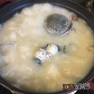 鲶鱼炖什么好吃？炖鲶鱼放什么菜，详细讲解，不懂来