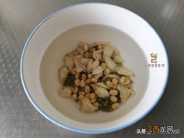 什么豆浆去火效果最好？去火的豆浆搭配，了解这些科普知识吗？