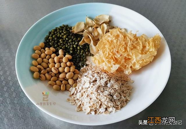 什么豆浆去火效果最好？去火的豆浆搭配，了解这些科普知识吗？