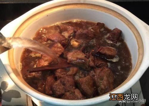 炖牛肉啥时候放醋？炖牛肉什么时候加醋，这文章实在太好了