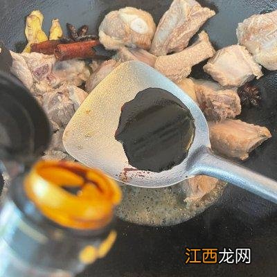 红烧排骨要什么配菜？红烧排骨放啥配菜好吃，这文章文短意长