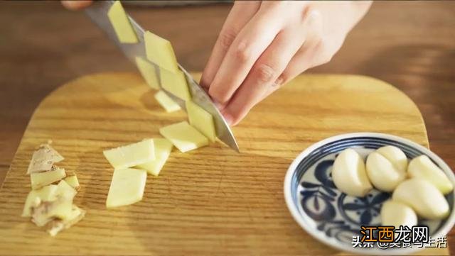 鸡爪不能和什么食物一起吃？鸡爪禁忌和什么同食，该问题已经解决