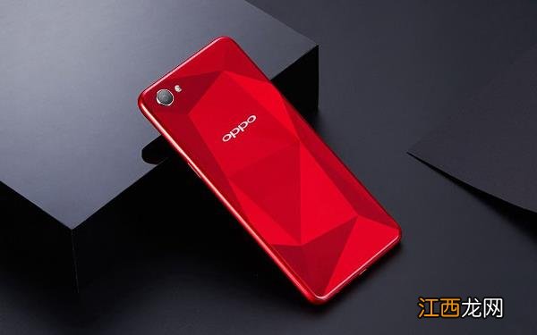 OPPO A3石榴红好看吗？OPPO A3石榴红真机图赏