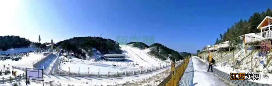 借着“冬”风，新春初始一起邂逅曾家山滑雪场~