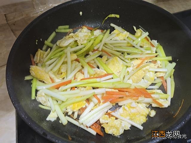 卷饼吃什么菜好吃？吃卷饼配的什么菜，有必要读一下这篇文章