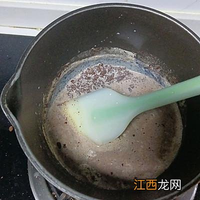 黑巧克力配什么吃好吃？100%黑巧克力怎么搭配着吃，看完这篇文章，不焦虑了