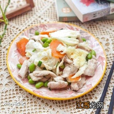 芙蓉鸡是什么梗？正宗芙蓉鸡，看完文章，恍然大悟