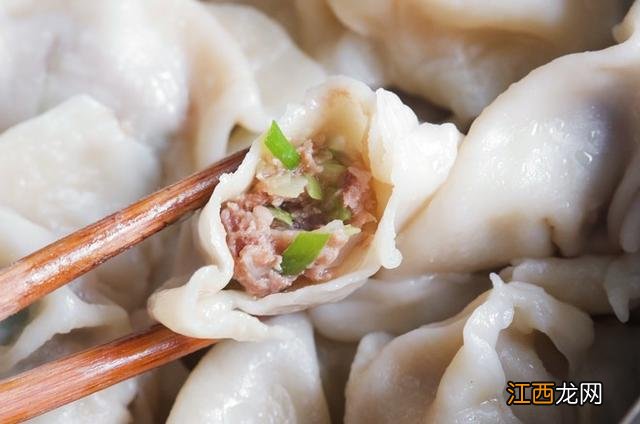 包羊肉饺子用什么菜比较好吃？羊肉包饺子用什么菜搭配好，真心是好文章