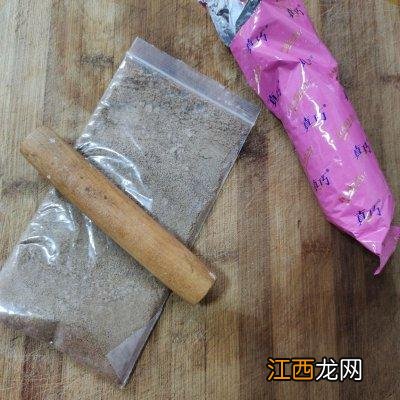 双皮奶和什么一起吃最好？双皮奶可以放什么配着吃，建议需要听一听