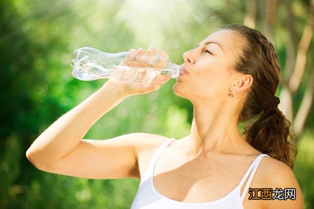 每天喝的水不健康？水喝多了有哪些症状，整理的太好了