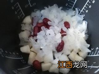 冰糖雪梨银耳红枣汤的做法和功效？银耳红枣汤可以炖8小时吗，终于弄明白了