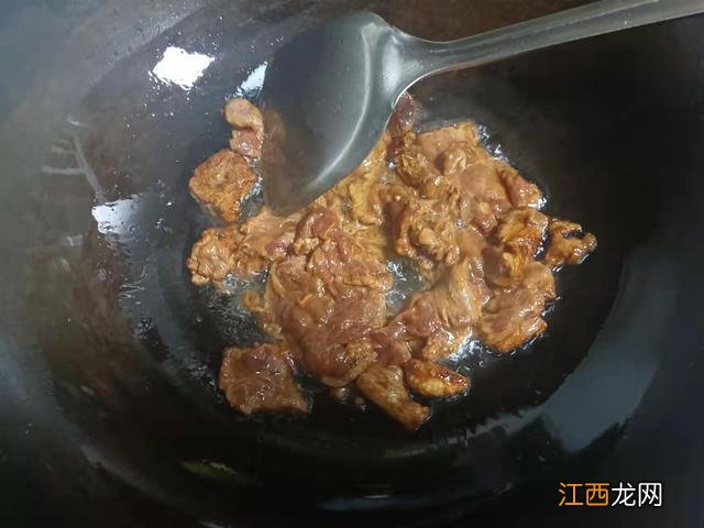 鹅肉怎样做好吃放什么食材？炖鹅肉放什么蔬菜，真是实用，好文章