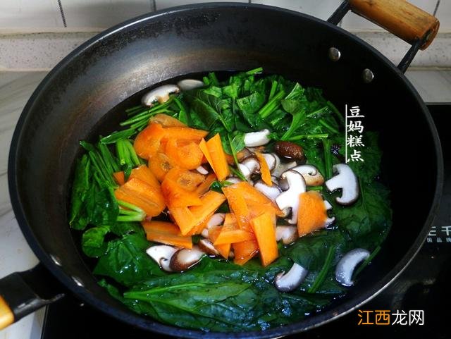 菠菜和什么炒好吃啊?菠菜的家常做法,快速点击这里了解更多