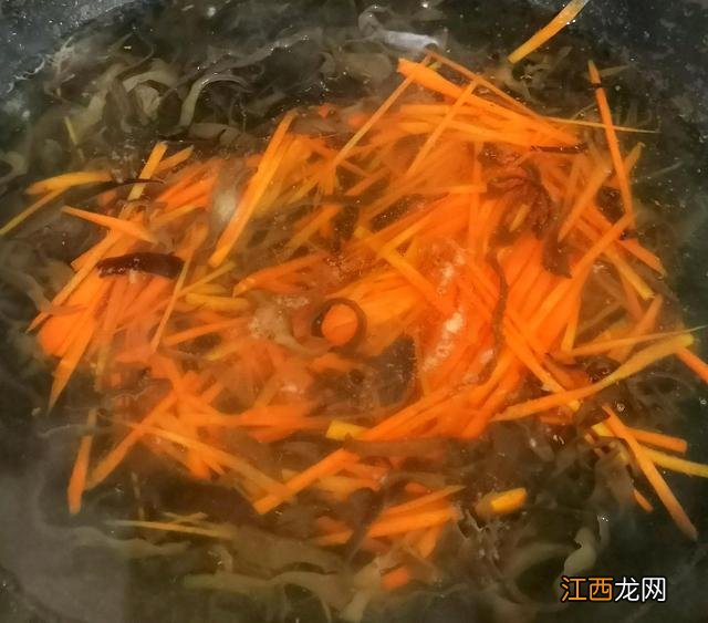 菠菜炒什么好吃又简单的？菠菜怎么做好吃，点这里阅读正文