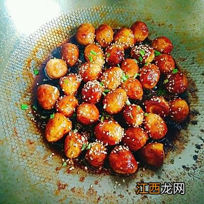 鹌鹑蛋能炒什么菜详细的配料表？鹌鹑蛋能和啥菜炒，文章引网友点赞