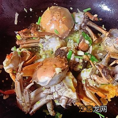 大闸蟹可以配点什么菜？大闸蟹配什么菜和主食，看此文，一探究竟