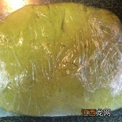 绿豆糕用什么粉做比较好？绿豆糕用啥粉做最好吃，没想到写的这么好