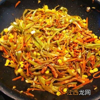 豆角可以做什么菜好吃？豆角能炒啥菜，还请你耐心看完[围观]