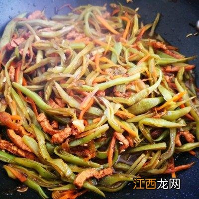 豆角可以做什么菜好吃？豆角能炒啥菜，还请你耐心看完[围观]