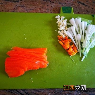 豆角可以做什么菜好吃？豆角能炒啥菜，还请你耐心看完[围观]